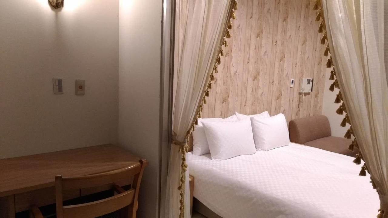 85 eagle hotel Kaohsiung Eksteriør billede